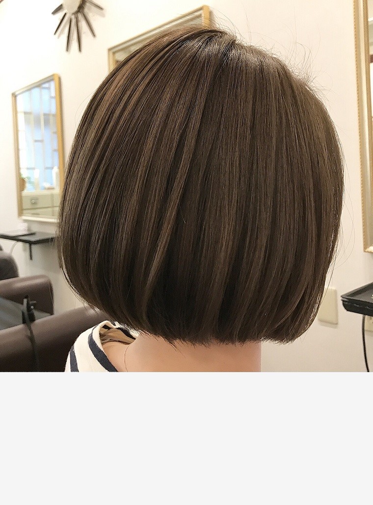 グレージュボブ